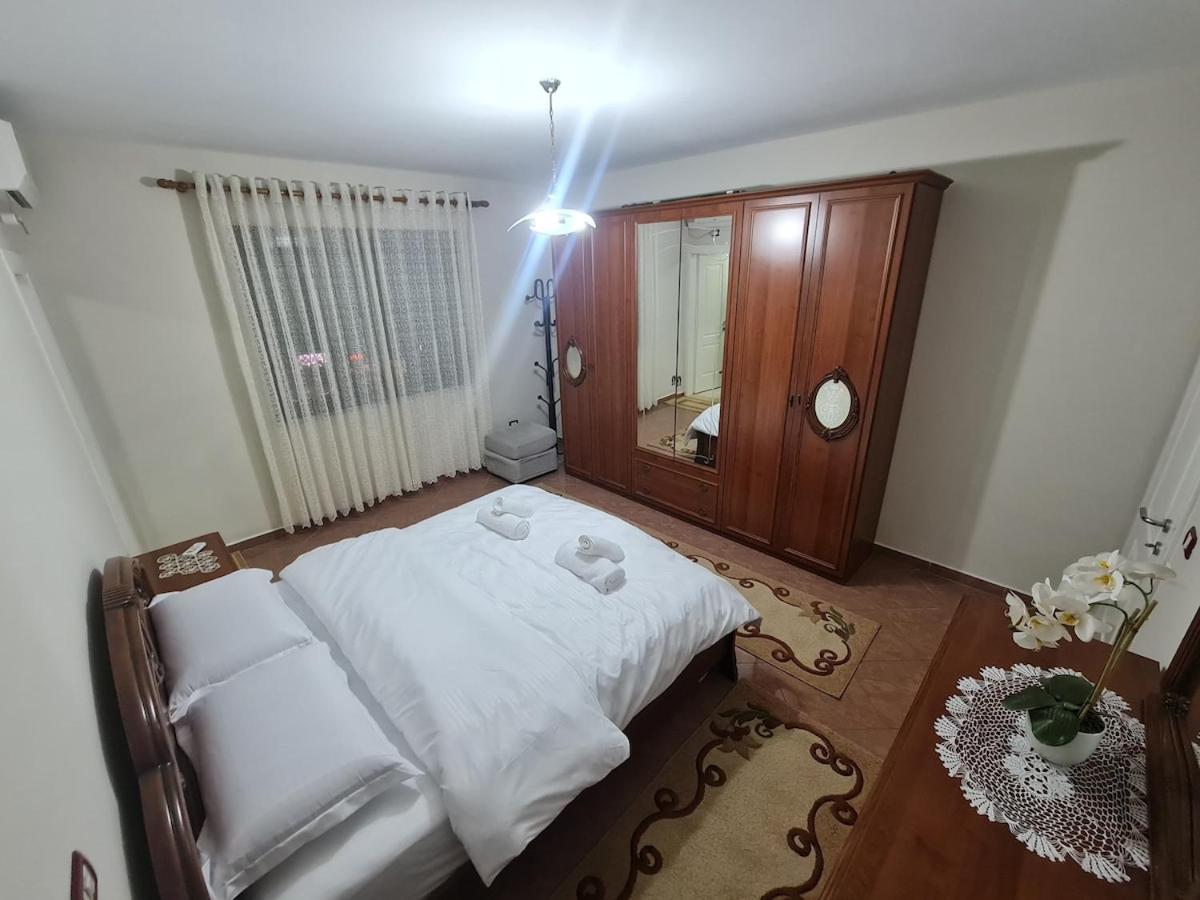 Center Apartman *